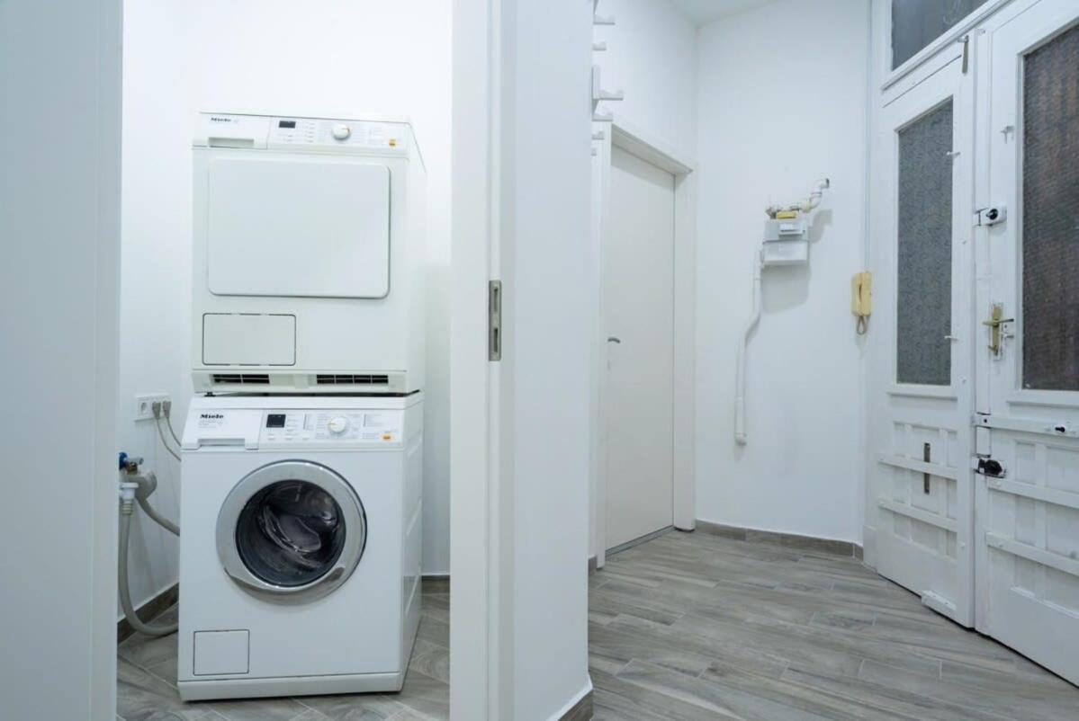 New Comfy Studio At Convenient Location Budapest Exterior foto
