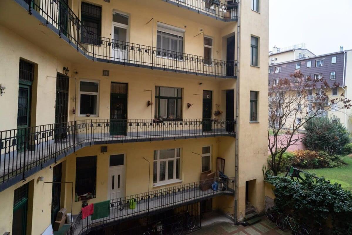New Comfy Studio At Convenient Location Budapest Exterior foto